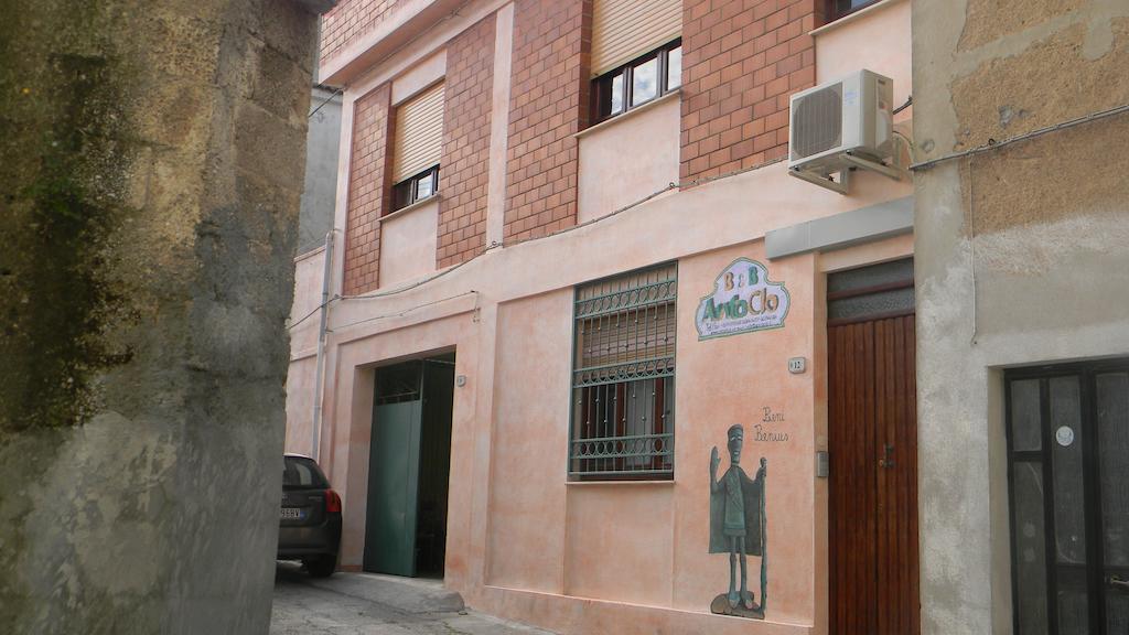 B&B Antoclo Di Concas Angela Margherita Villacidro Esterno foto