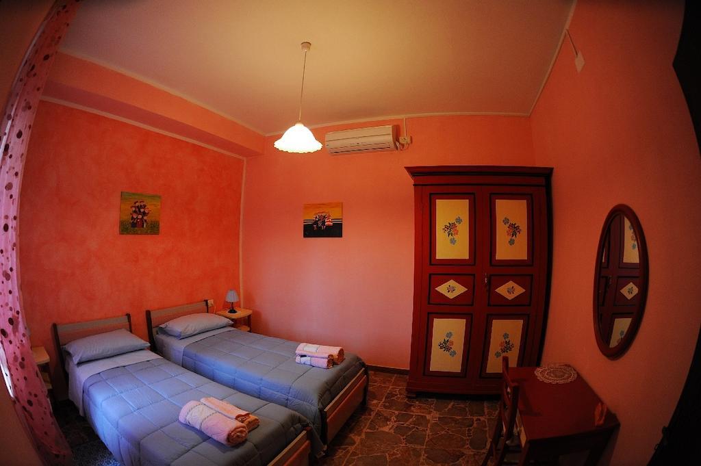 B&B Antoclo Di Concas Angela Margherita Villacidro Camera foto