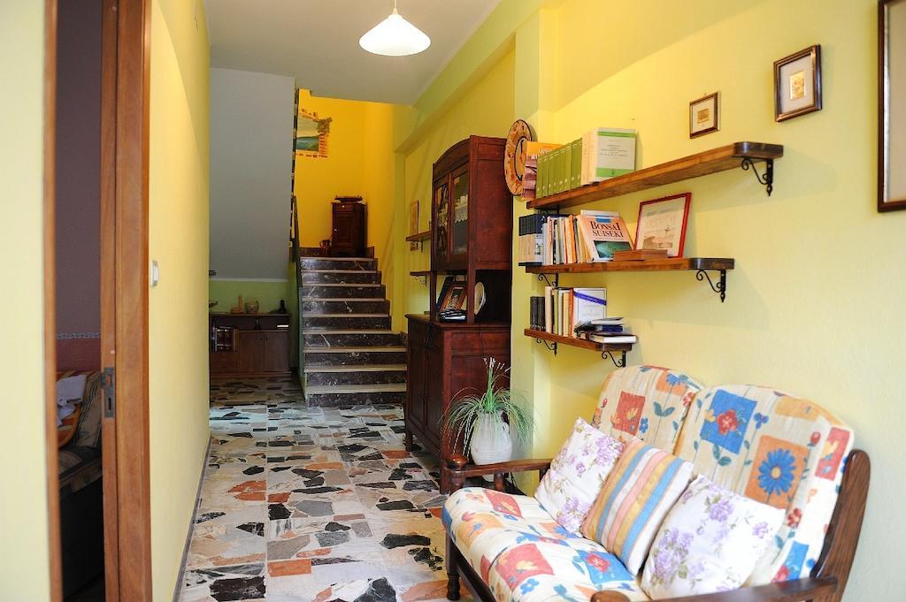 B&B Antoclo Di Concas Angela Margherita Villacidro Esterno foto